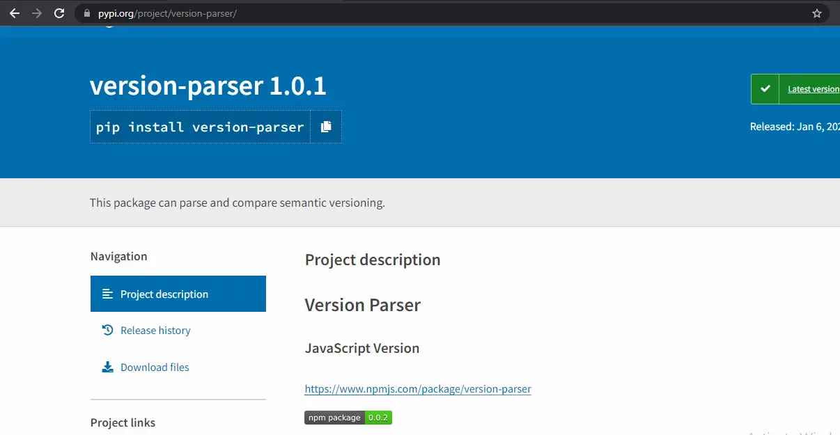 python parse version strings